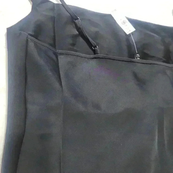 BANANA REPUBLIC SILKY COWL-NECK CAMISOLE - Picture 4 of 7